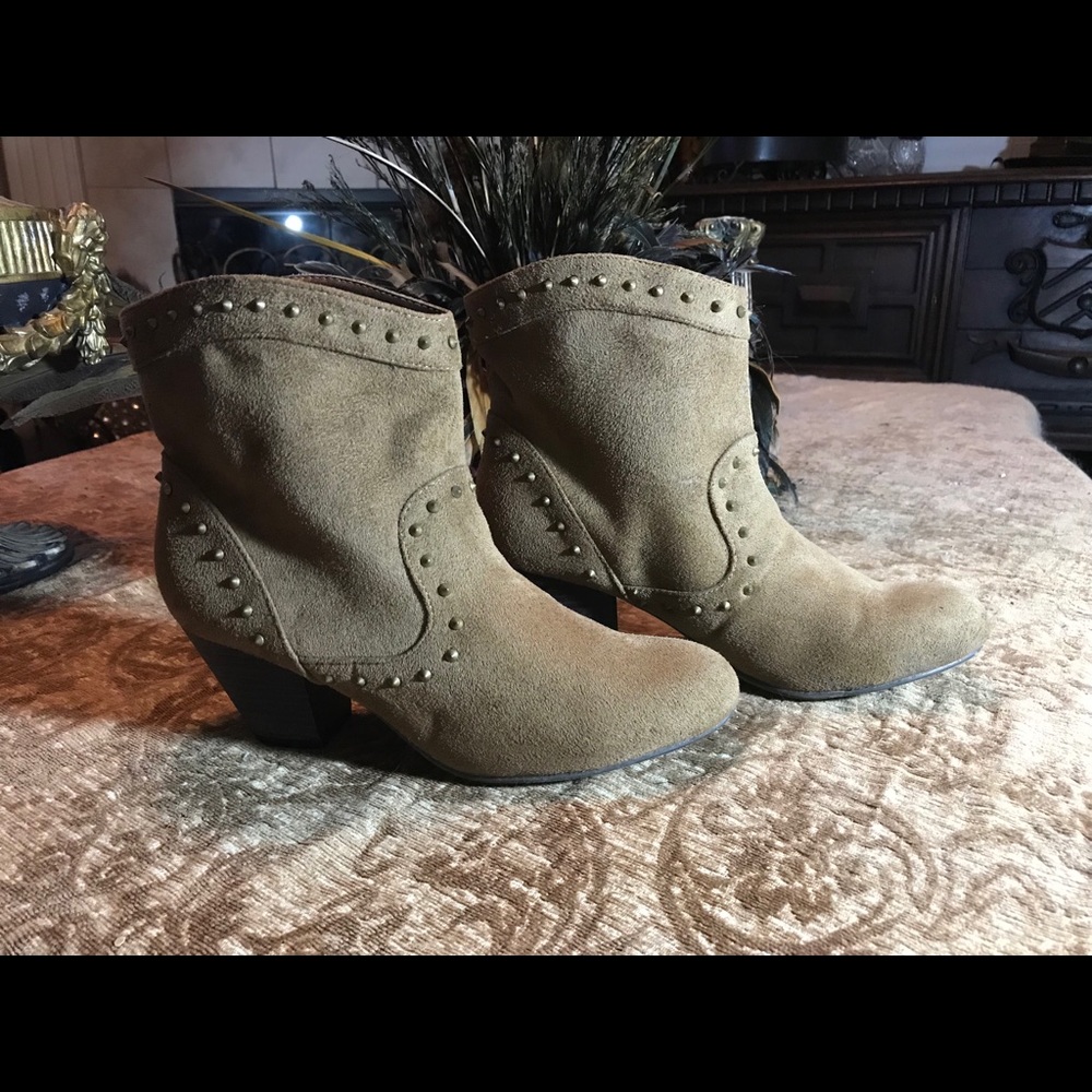 NICOLE MILLER BROWN DINAH SUEDE STUDDED BOOTIES